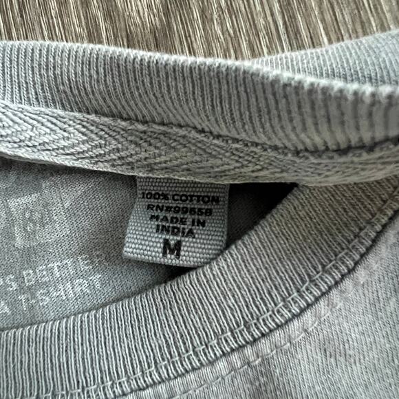 NWT Vermont Catamounts Long Sleeved T-Shirt Size M - Picture 5 of 6